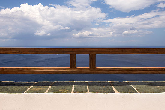Notre balcon avec vue sur la mer
